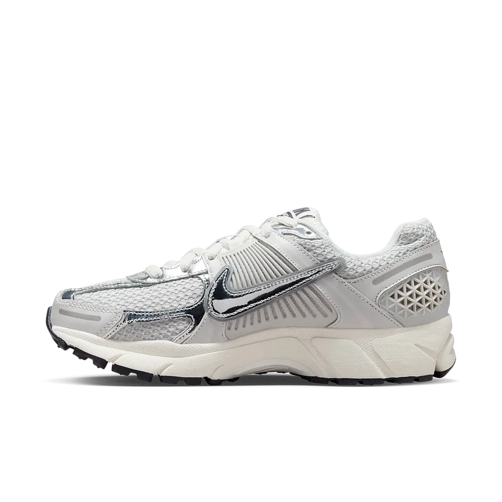 Nike Zoom Vomero 5 Photon Dust Metallic Silver