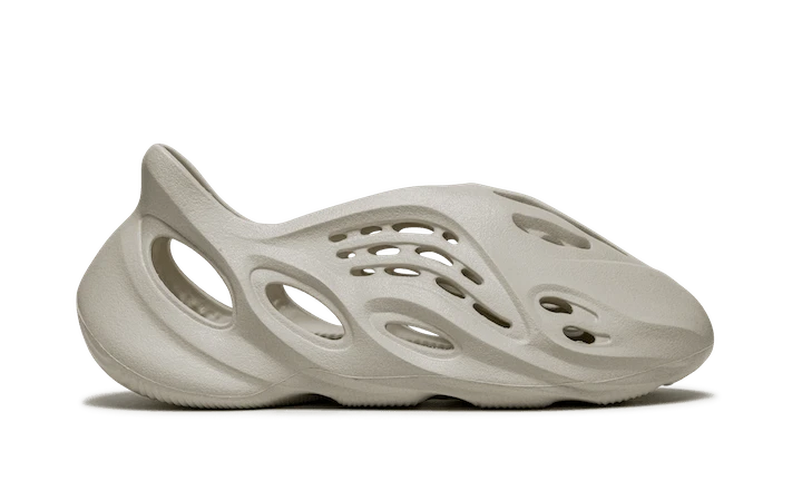 Adidas Yeezy Foam RNNR Sand