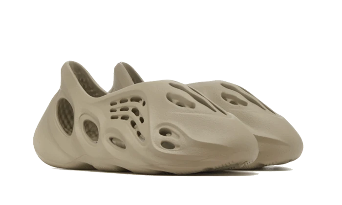 Adidas Yeezy Foam RNR Stone Salt