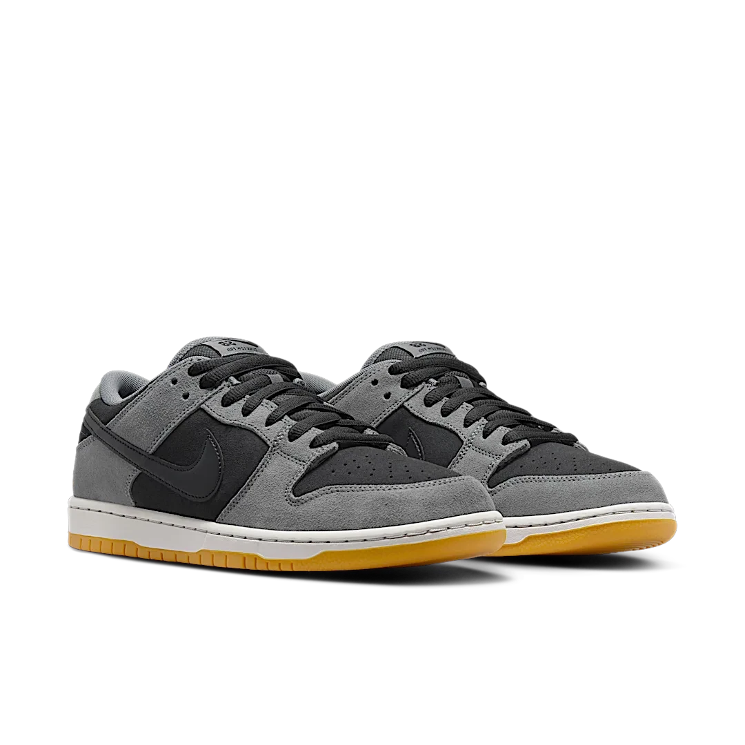Nike SB Dunk Low Dark Smoke Grey