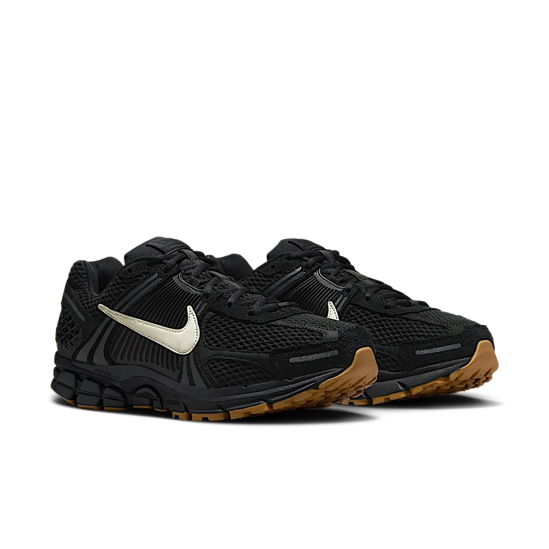 Nike Zoom Vomero 5 Black Gum