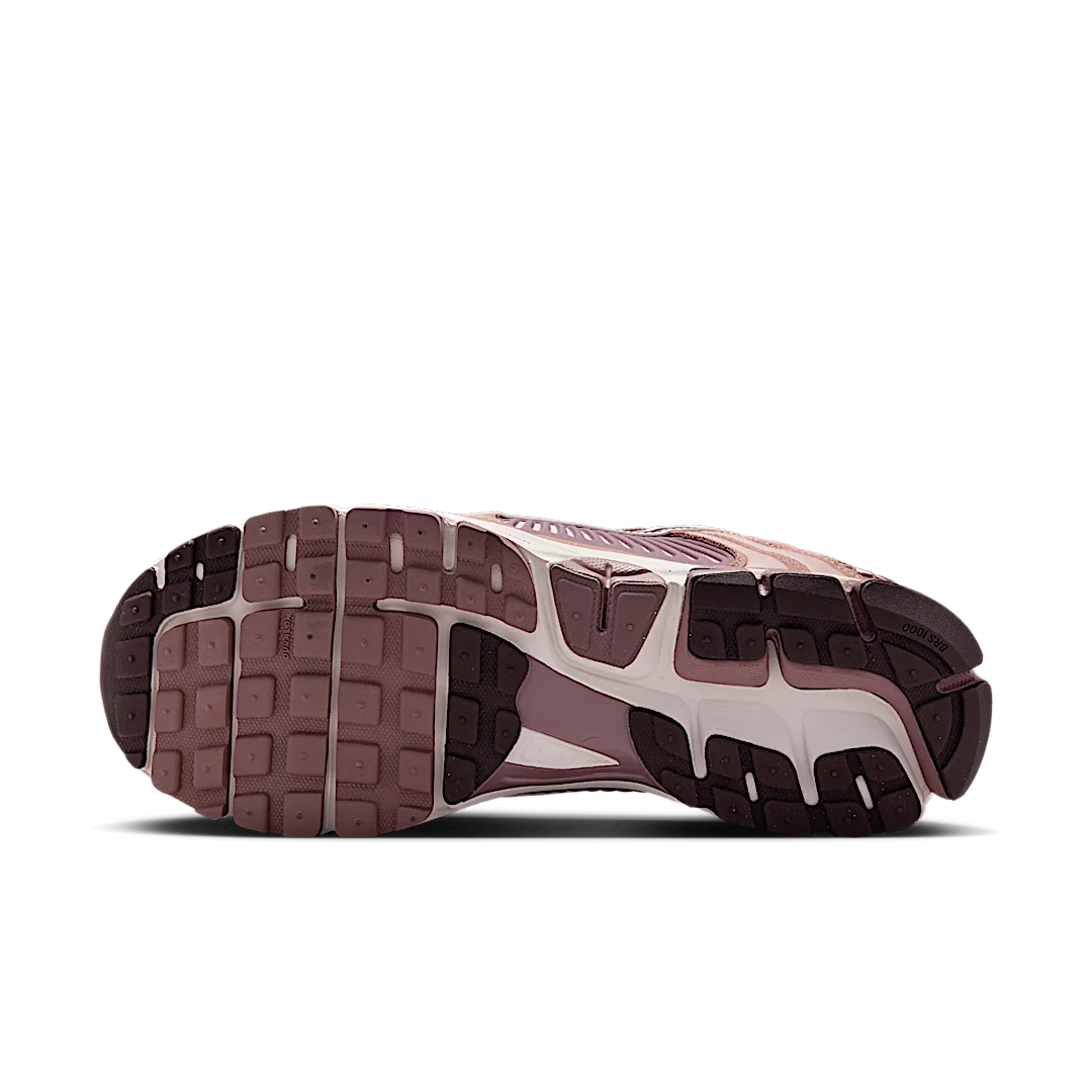 Nike Zoom Vomero 5 Dusted Clay