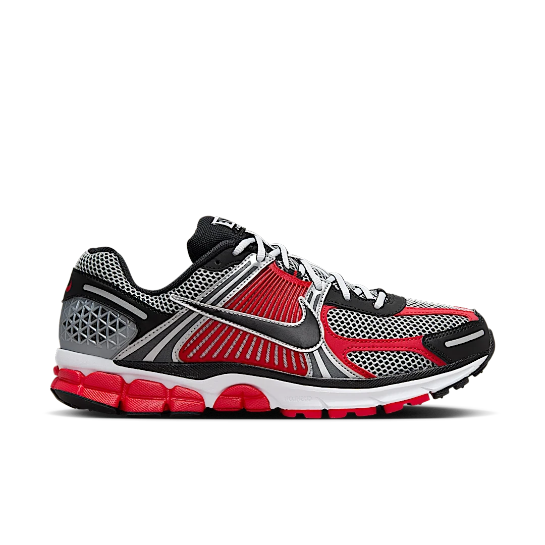 Nike Zoom Vomero 5 Metallic Silver University Red