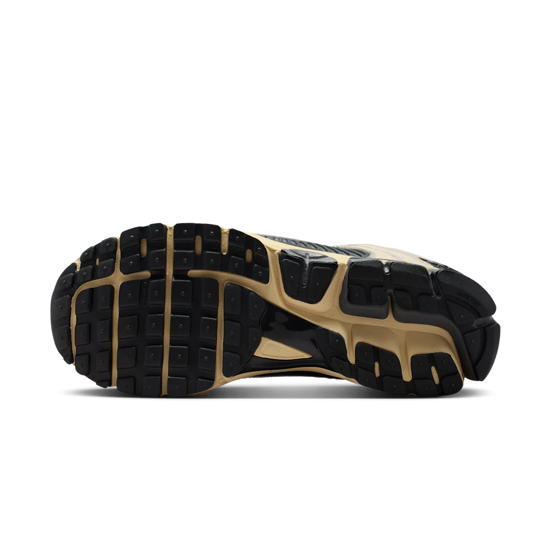 Nike Zoom Vomero 5 Pale Ivory Chlorophyll