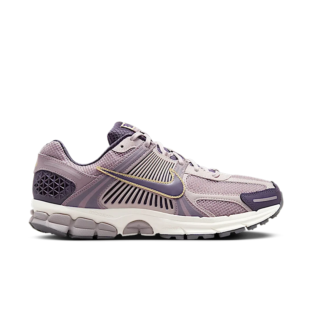 Nike Zoom Vomero 5 Platinum Violet