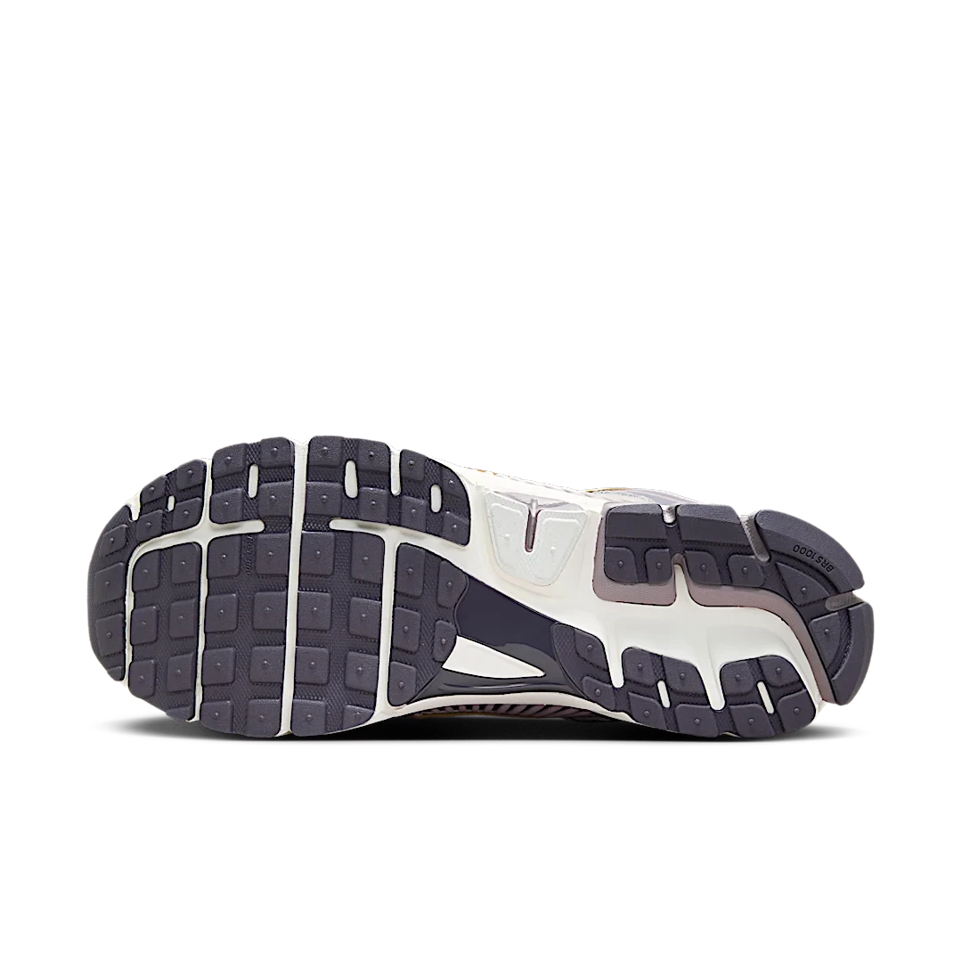 Nike Zoom Vomero 5 Platinum Violet