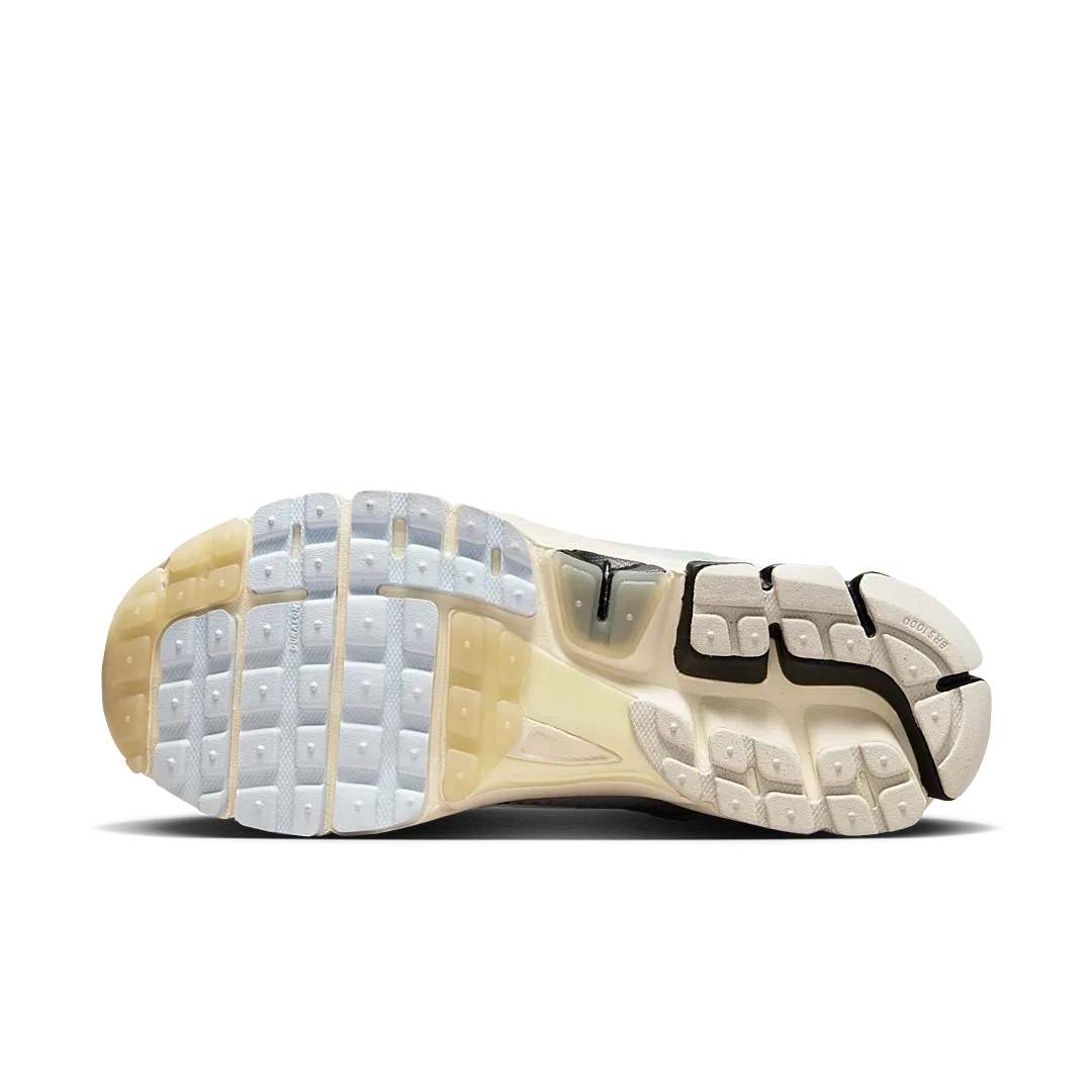 Nike Zoom Vomero 5 Supersonic Light Bone Black