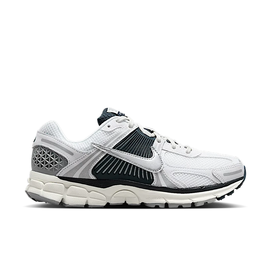Nike Zoom Vomero 5 White Armory Navy