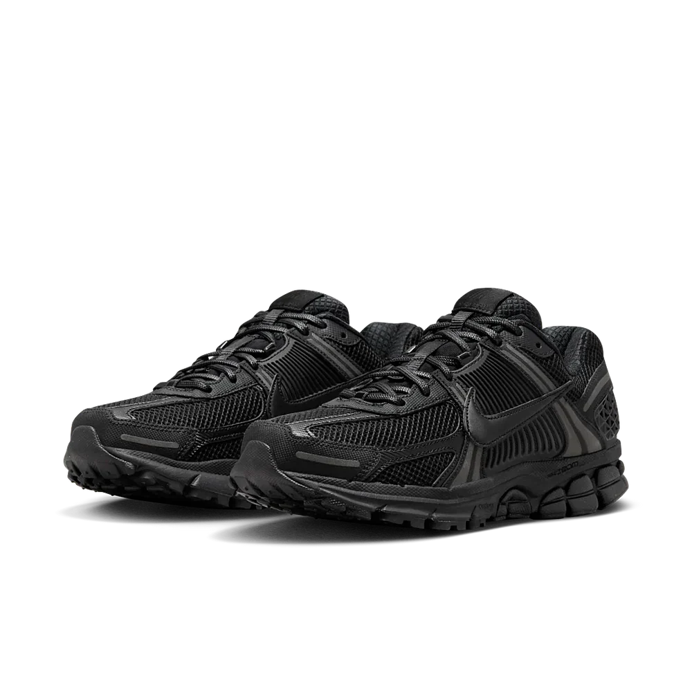 Nike Zoom Vomero 5 Triple Black