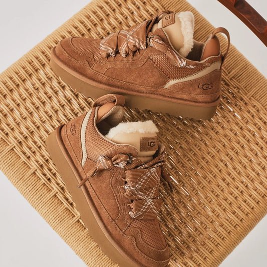 UGG Lowmel Chestnut